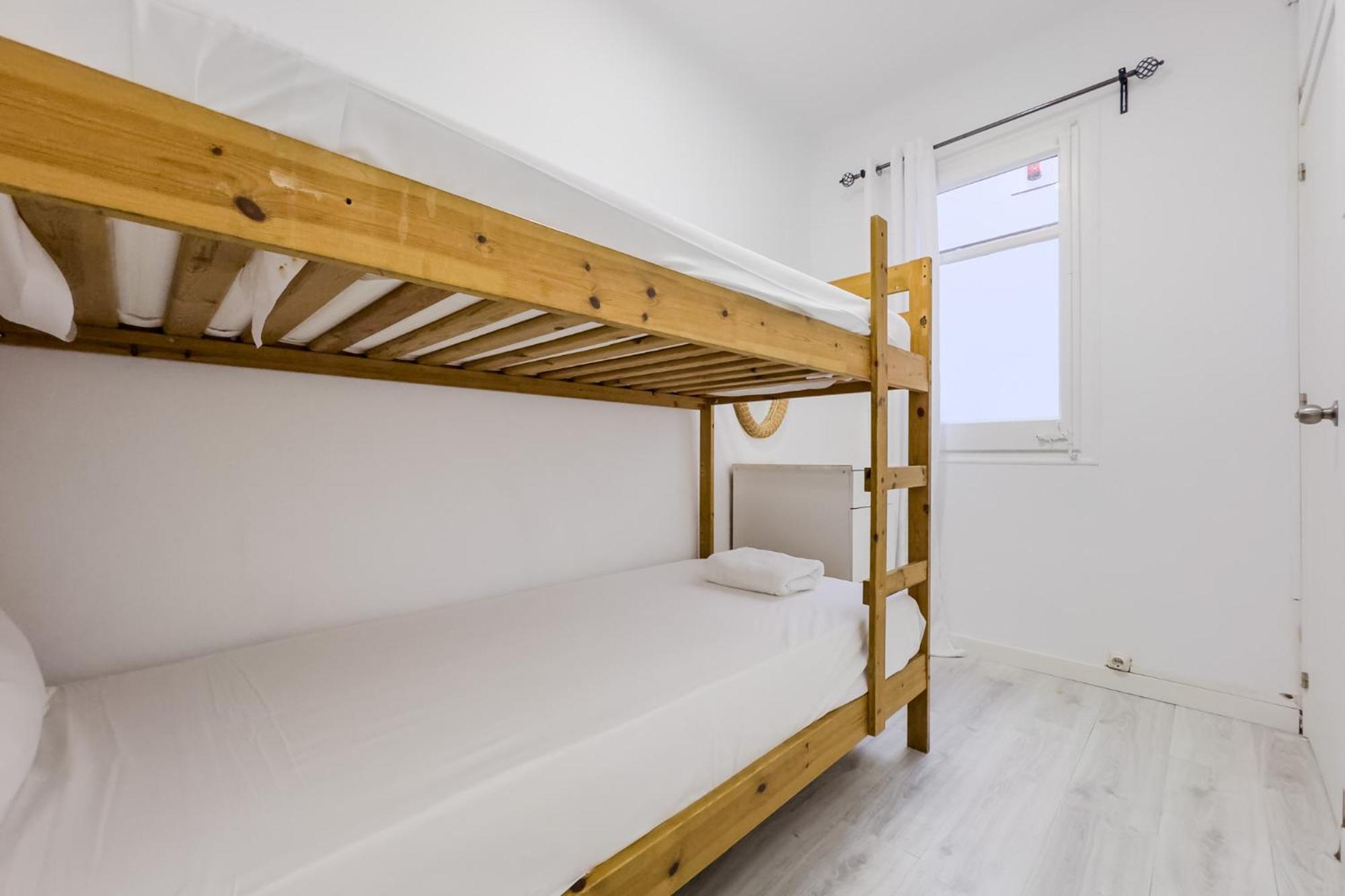 Bed&bcn Mas Apartment