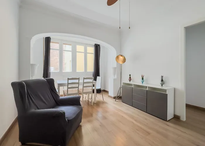 Bed&Bcn Mas Apartments